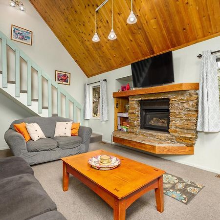 Snowbird Chalet #8 Girdwood Extérieur photo